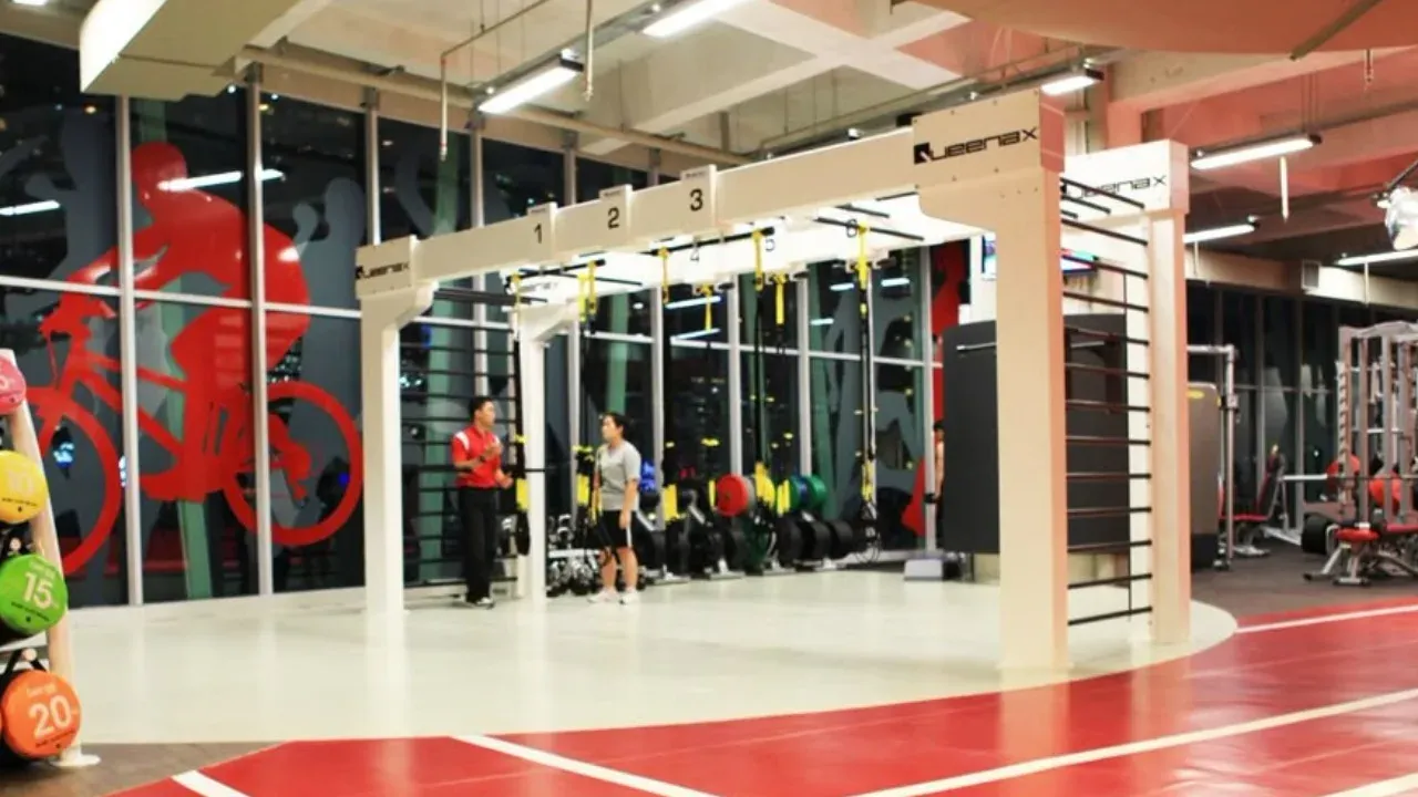 Instalacja Queenax – Jakarta, Indonezja