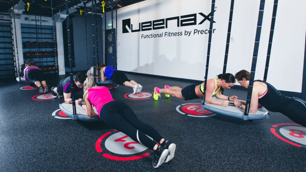 queenax-training-app-ufo-platform-02