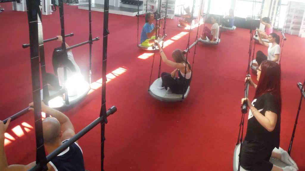 queenax-training-app-ufo-platform-04